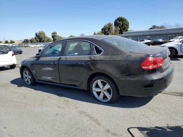  VOLKSWAGEN PASSAT 2013 Czarny