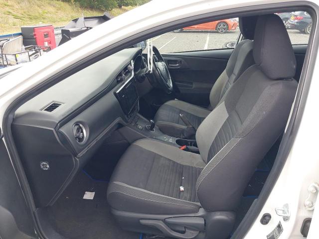 2017 TOYOTA AURIS B-ED