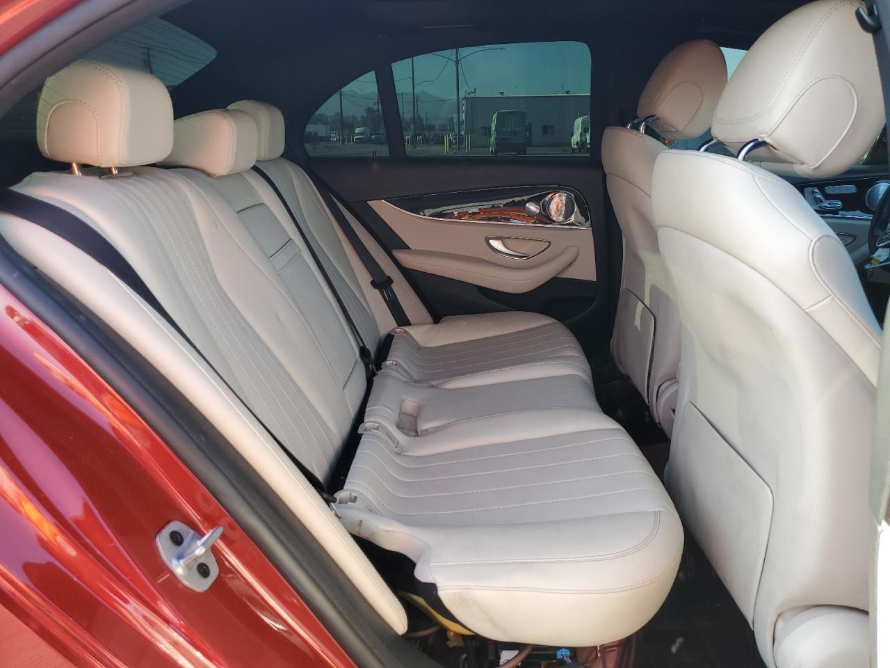 2019 Mercedes-Benz E 300 VIN: WDDZF4JB7KA571291 Lot: 63524725