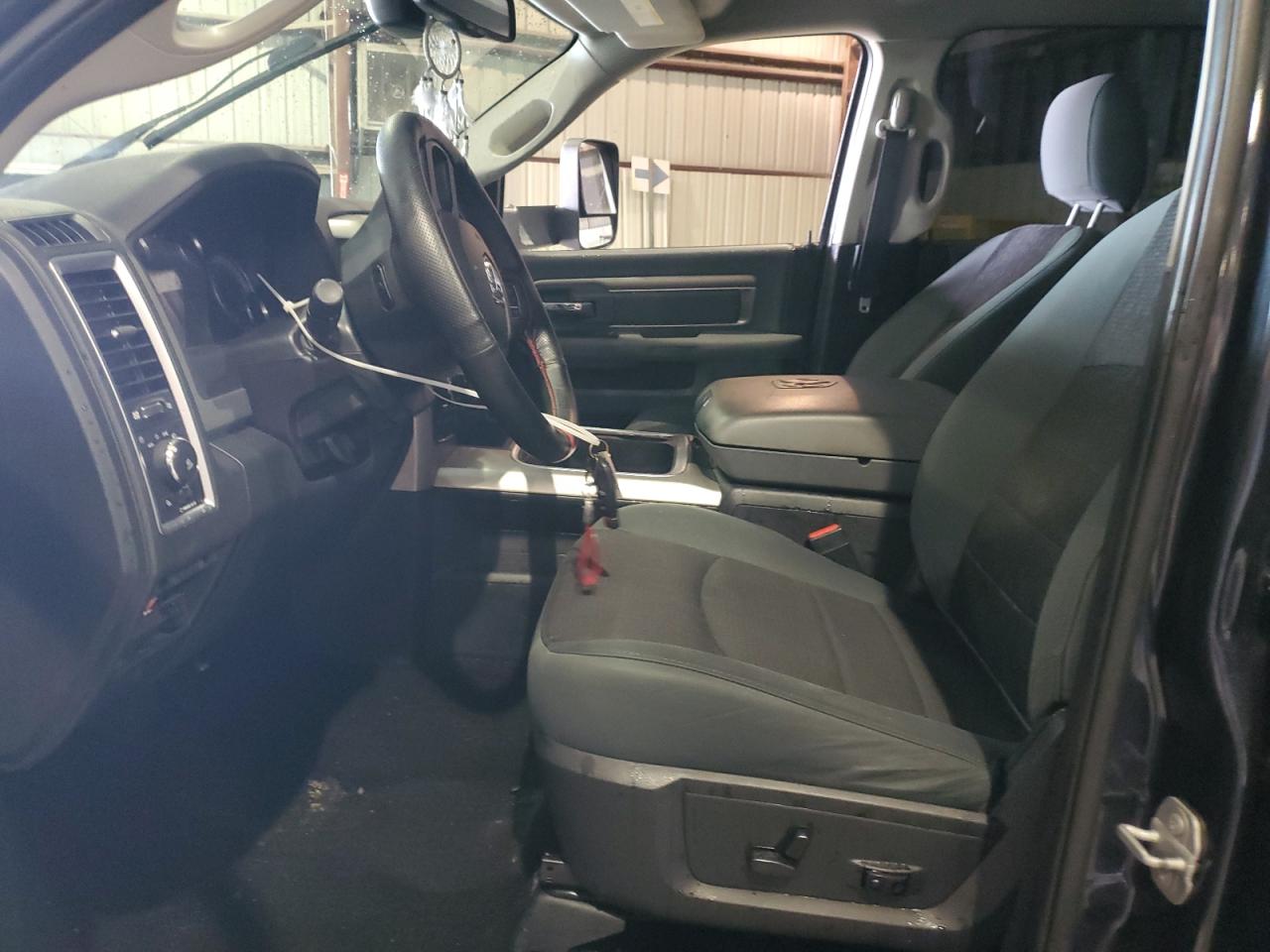 2016 Ram 1500 Slt VIN: 1C6RR7LM0GS173396 Lot: 64642835