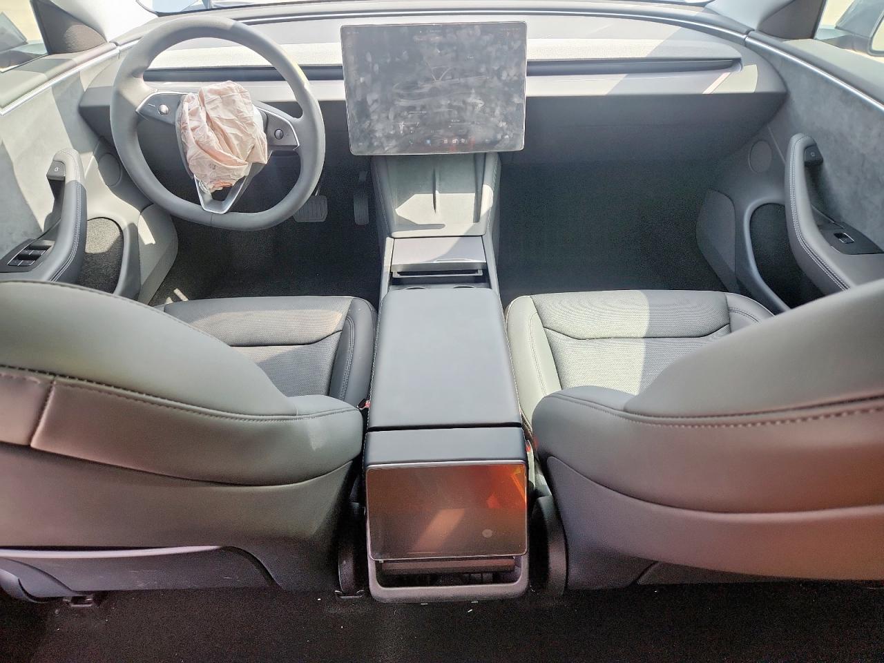 2025 Tesla Model 3 VIN: 5YJ3E1EB7SF929556 Lot: 65008395
