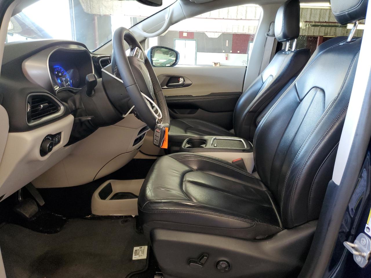 2022 Chrysler Pacifica Touring L VIN: 2C4RC1BG7NR185790 Lot: 66463725