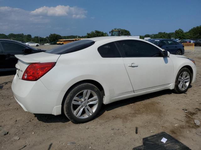 Coupet NISSAN ALTIMA 2013 Biały