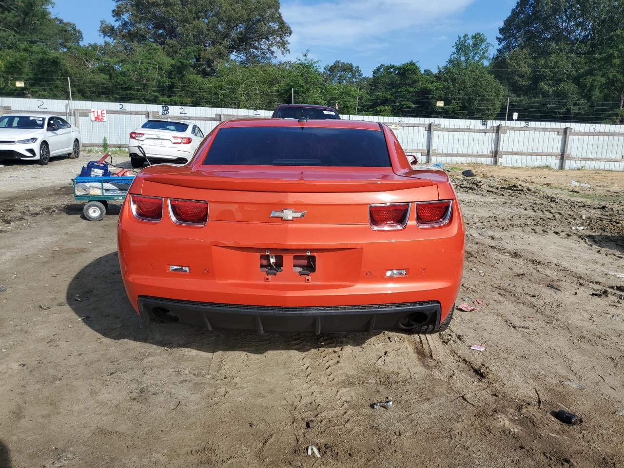 2013 Chevrolet Camaro Lt VIN: 2G1FF1E36D9129673 Lot: 64638935