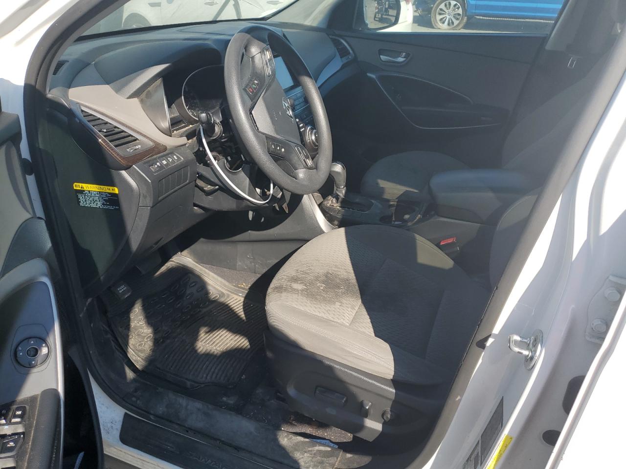 2017 Hyundai Santa Fe Se VIN: KM8SM4HF7HU167758 Lot: 65010225