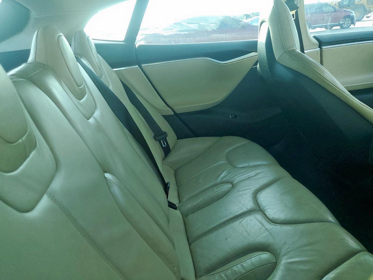 2014 Tesla Model S VIN: 5YJSA1H16EFP50018 Lot: 64372605