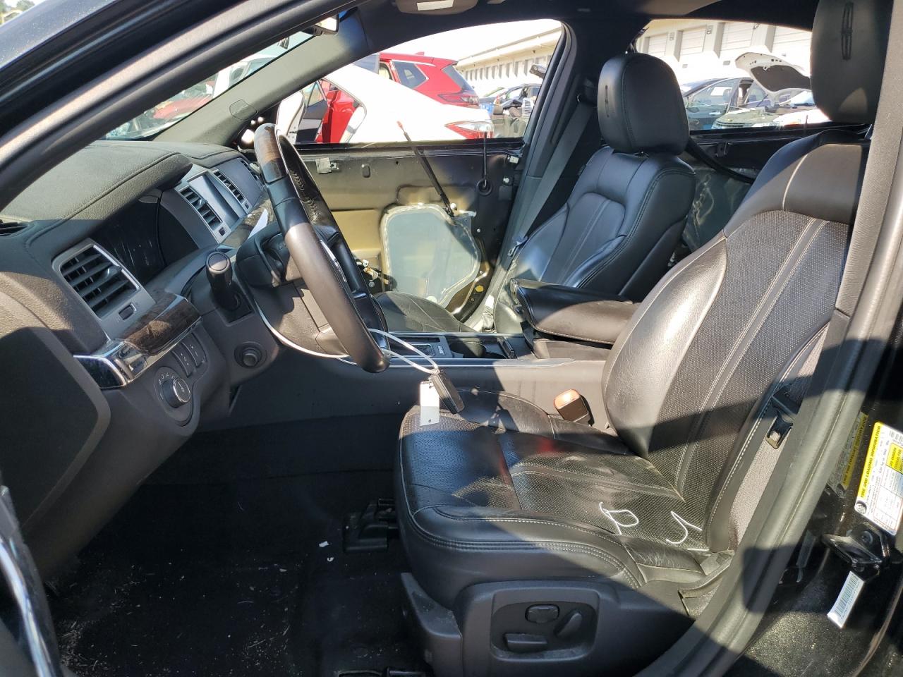 1LNHL9FT8AG613391 2010 Lincoln Mks