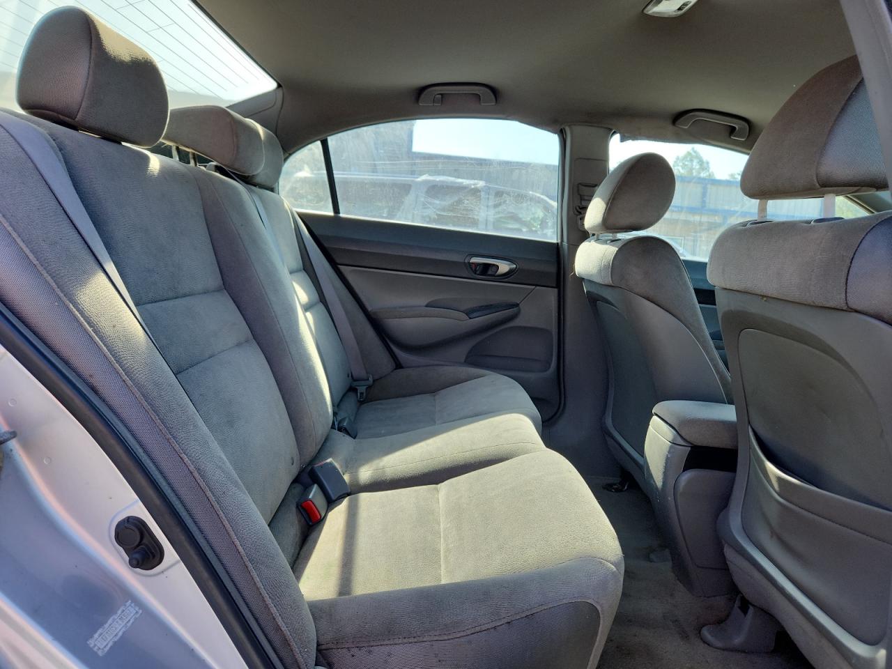 2007 Honda Civic Lx VIN: 1HGFA16527L043667 Lot: 64963855