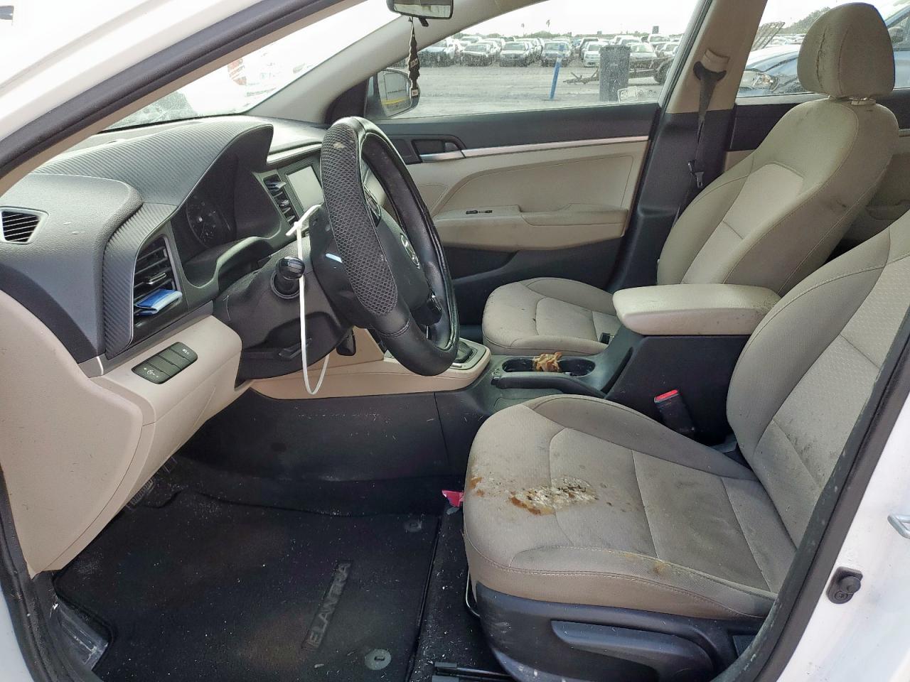 2019 Hyundai Elantra Se VIN: 5NPD74LF3KH461963 Lot: 63743675