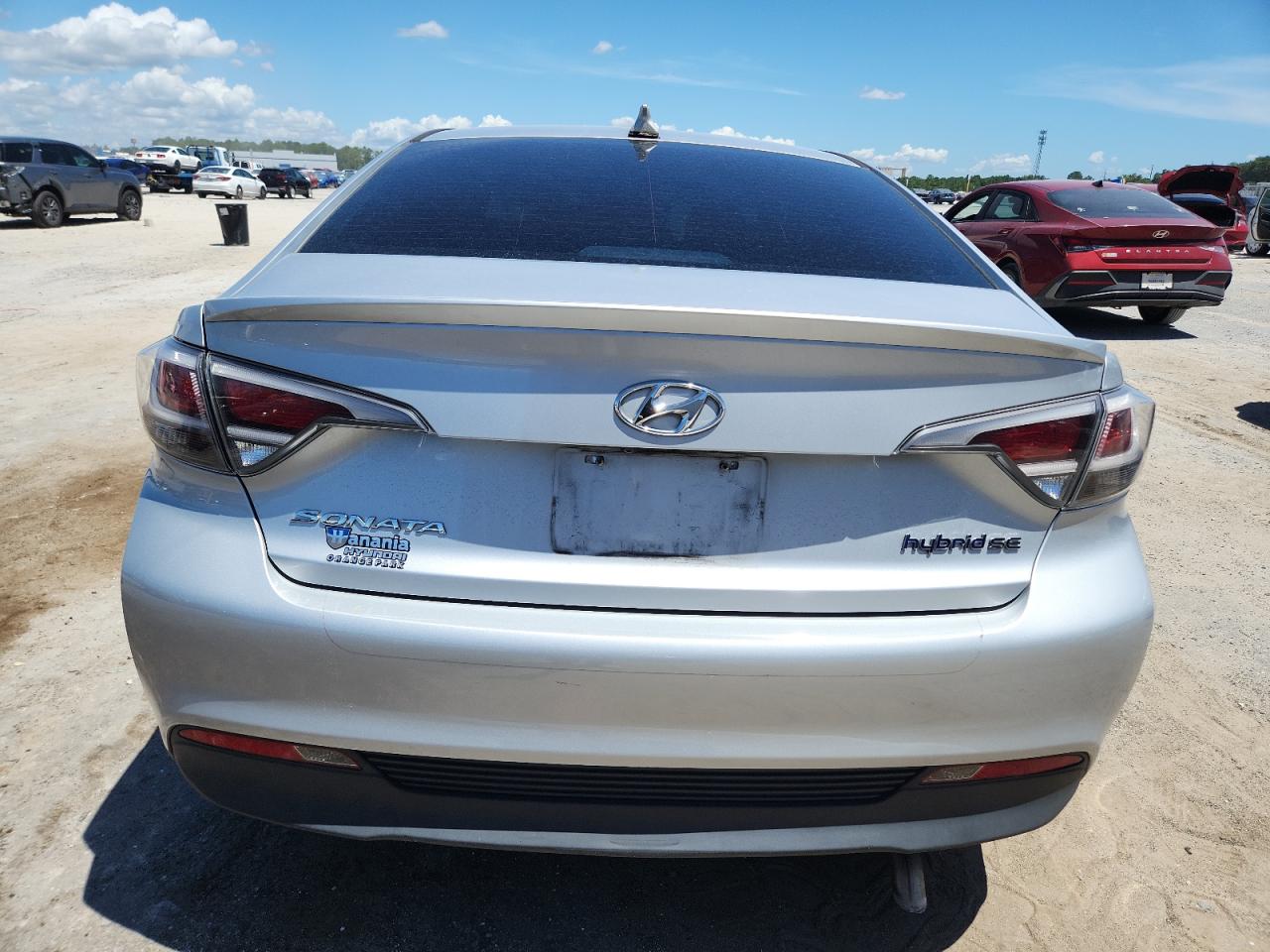 2017 Hyundai Sonata Hybrid VIN: KMHE24L3XHA072158 Lot: 65559015