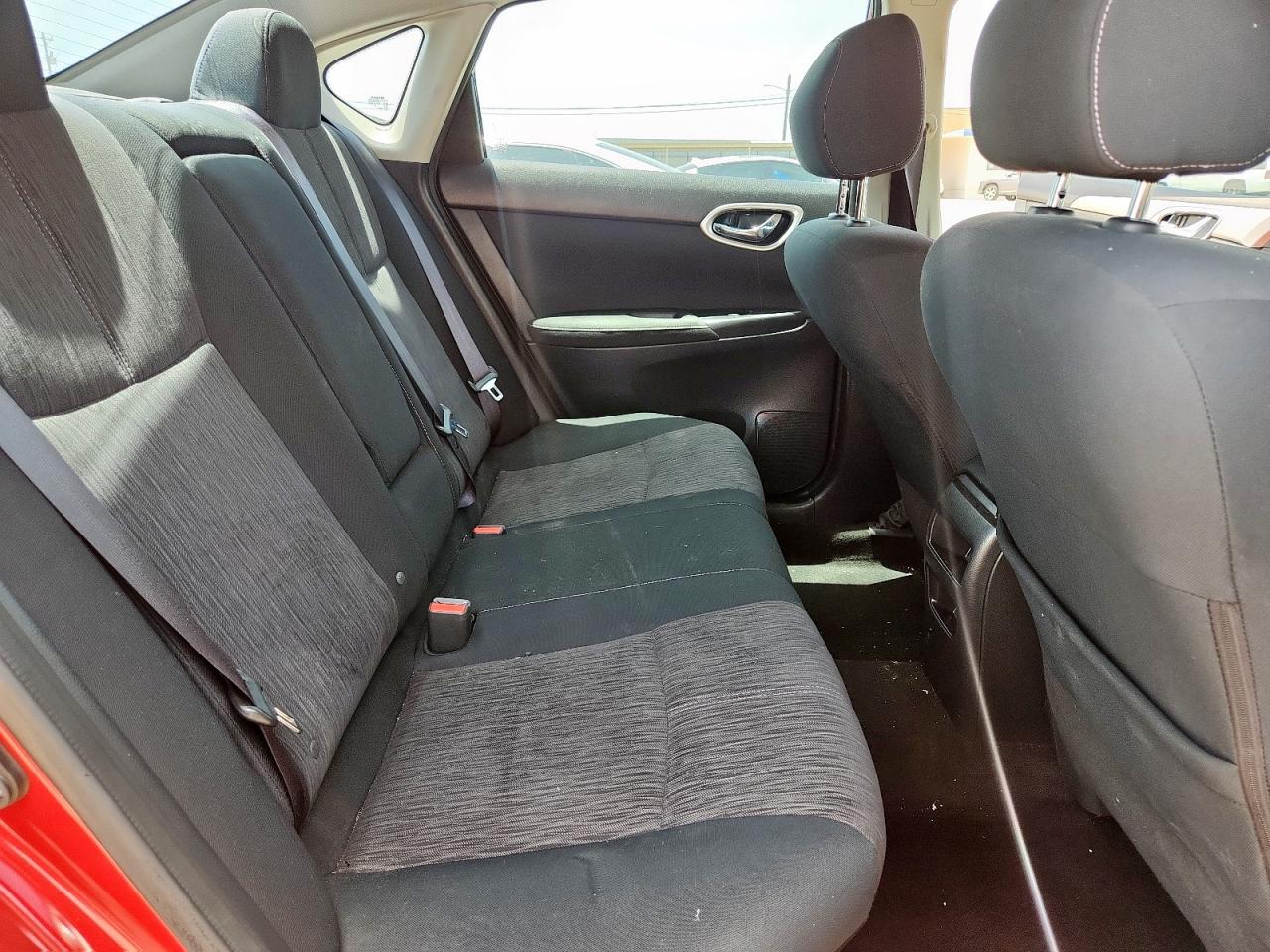 2015 Nissan Sentra S VIN: 3N1AB7AP2FL673924 Lot: 65477025