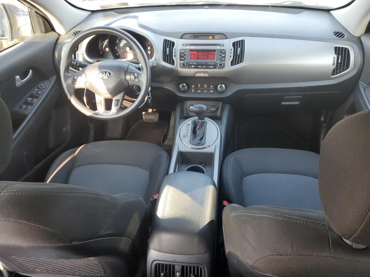 kndpb3ac8e7586156 KNDPB3AC8E7586156 2014 Kia Sportage Base