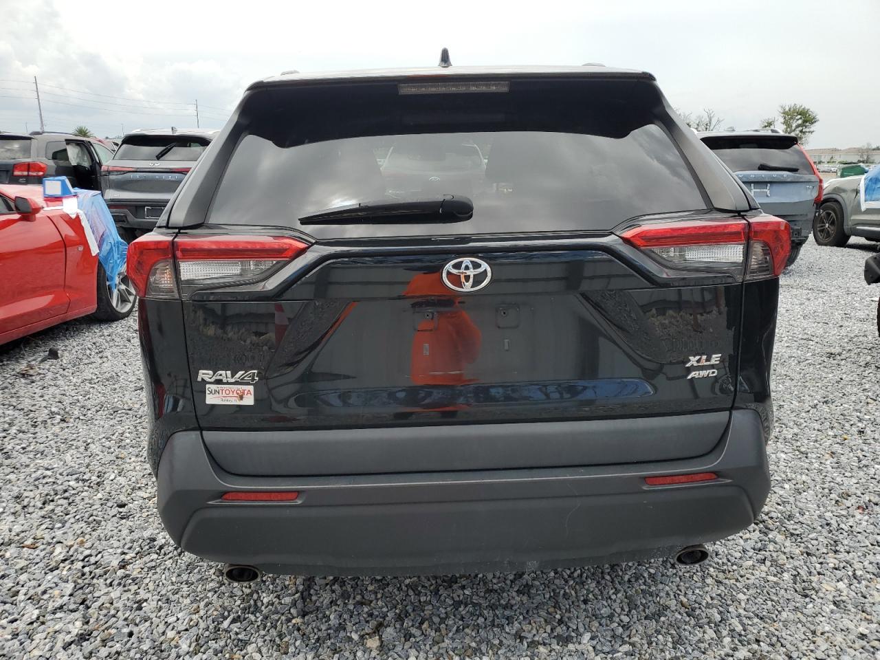 2021 Toyota Rav4 Xle VIN: 2T3P1RFVXMW173089 Lot: 64761405