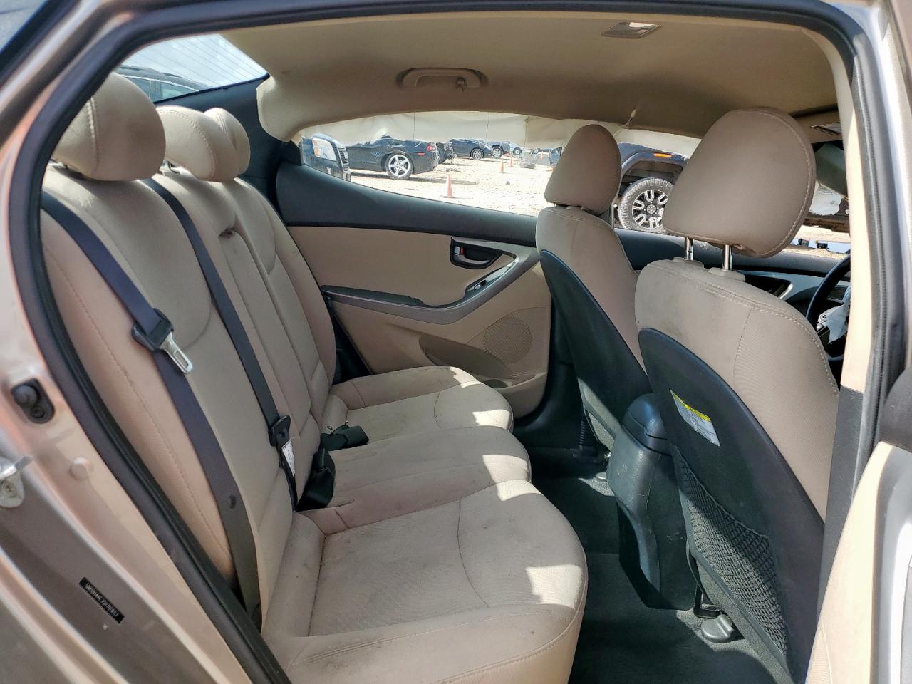 2016 Hyundai Elantra Se VIN: 5NPDH4AE3GH705657 Lot: 64932955