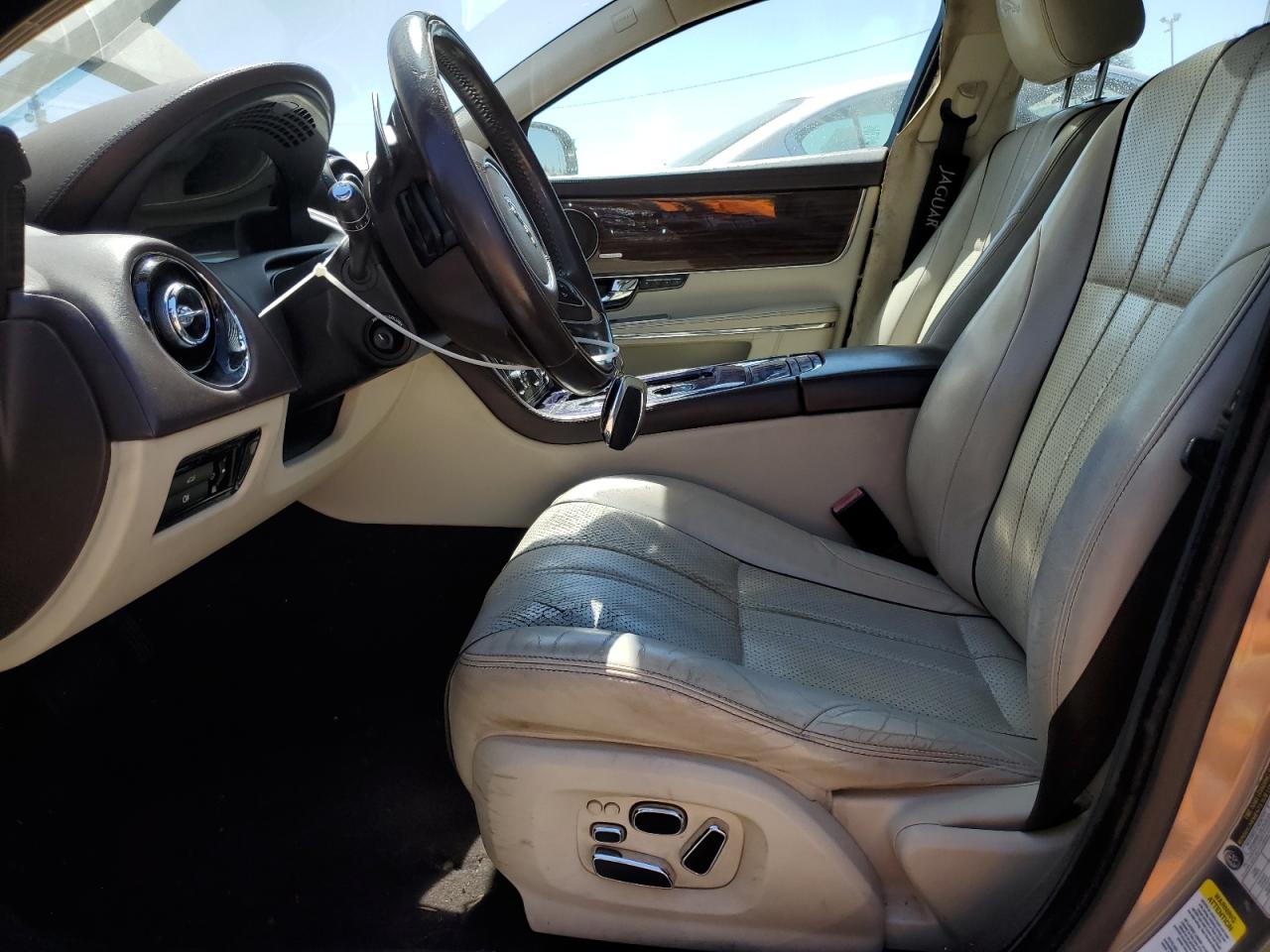 2011 Jaguar Xjl VIN: SAJWA2GB9BLV09985 Lot: 64299245