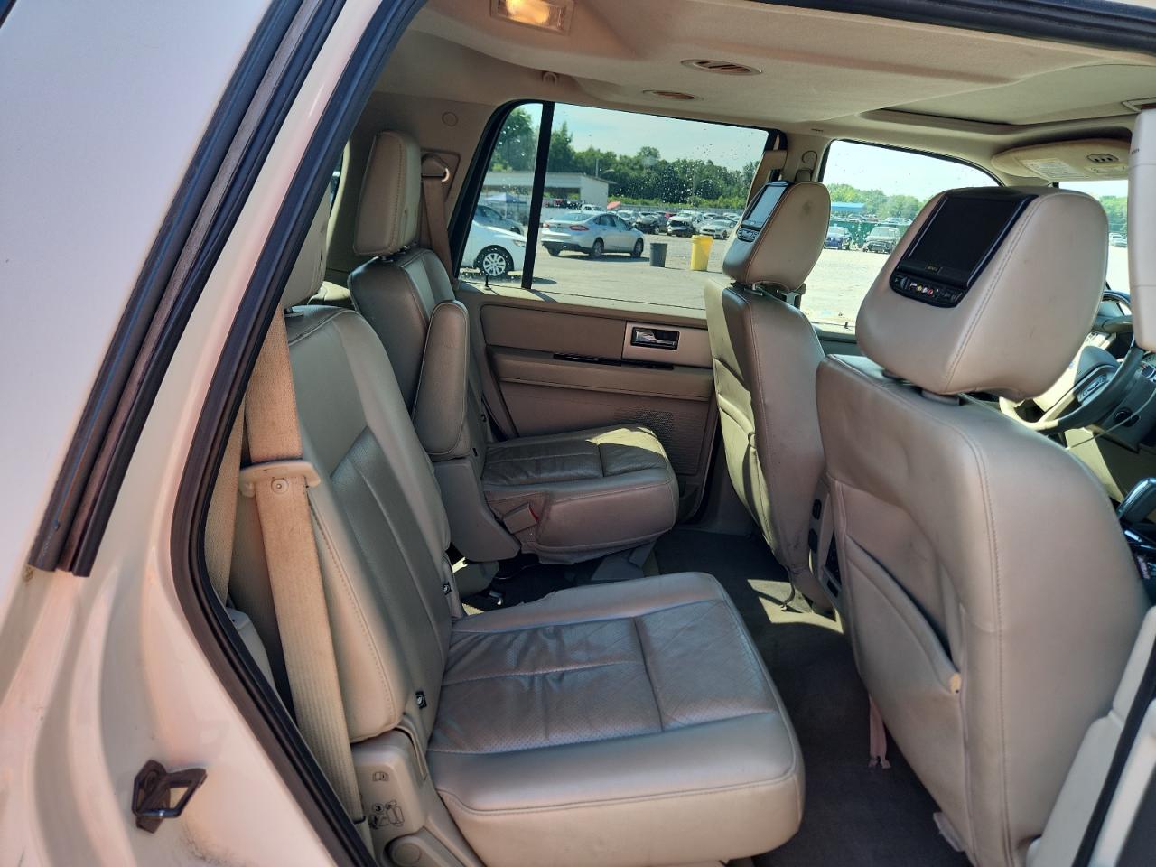 2014 Ford Expedition Limited VIN: 1FMJU1K51EEF64978 Lot: 63484745