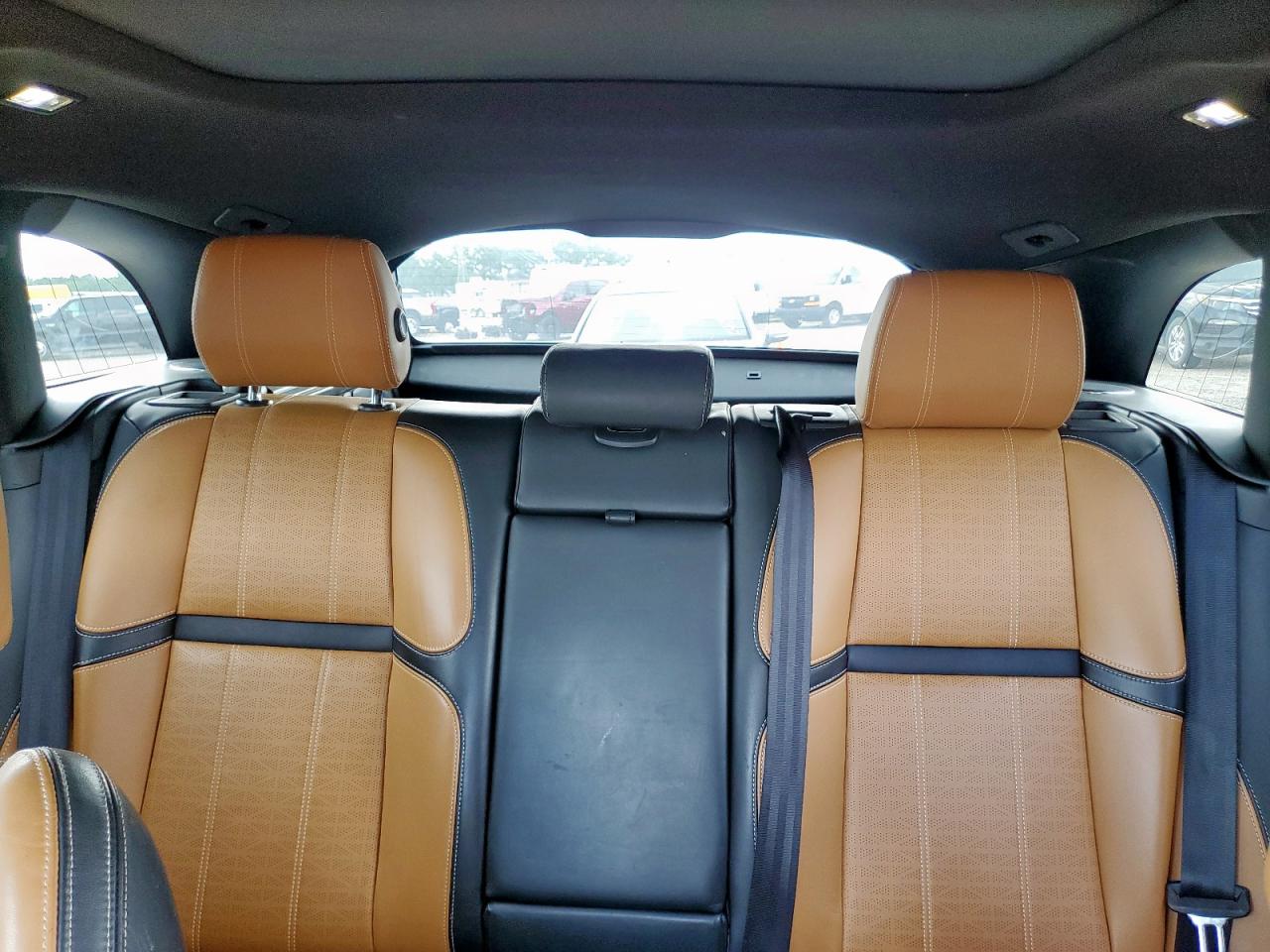 2019 Land Rover Range Rover Velar R-Dynamic Se VIN: SALYL2EX4KA228696 Lot: 60992105