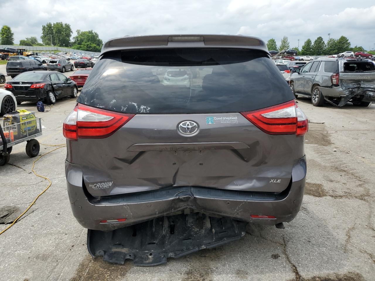 2015 Toyota Sienna Xle VIN: 5TDYK3DC7FS632891 Lot: 64822295