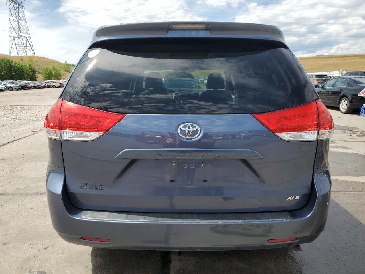 2014 Toyota Sienna Xle VIN: 5TDYK3DCXES476022 Lot: 65758015