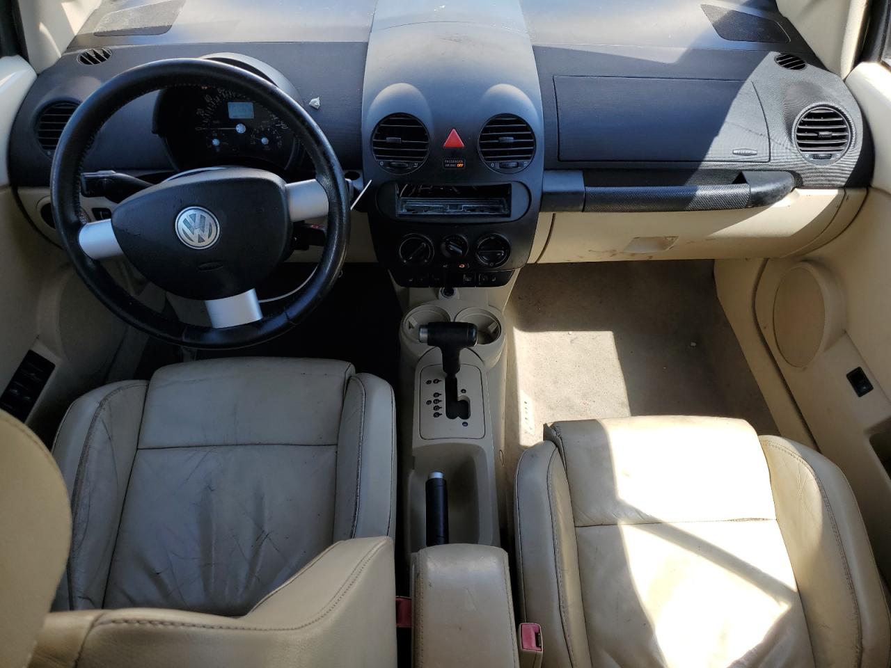 2004 Volkswagen New Beetle Gls VIN: 3VWCD31Y14M348915 Lot: 64690245