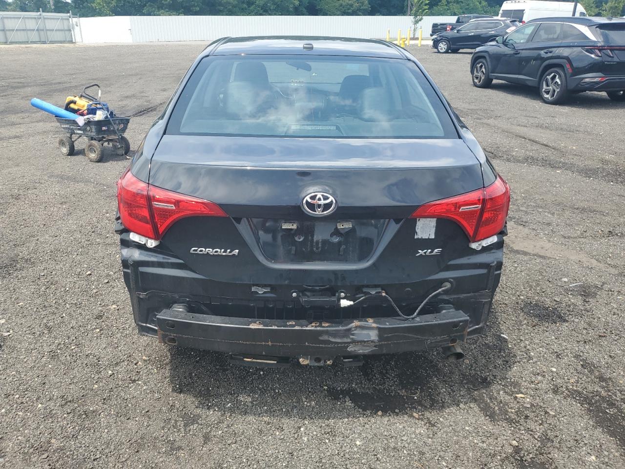 2017 Toyota Corolla L VIN: 5YFBURHE5HP631247 Lot: 64956935