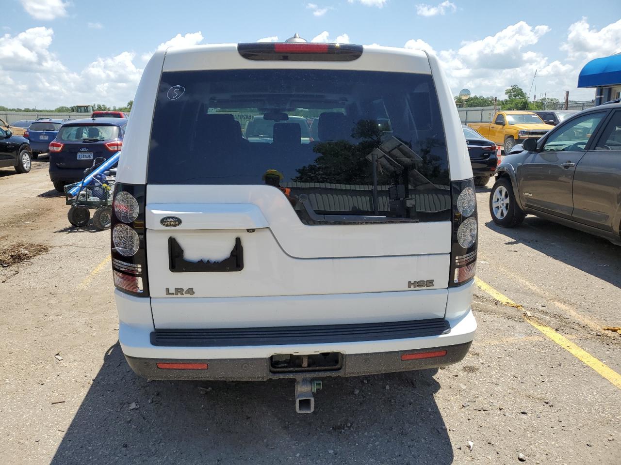 2016 Land Rover Lr4 Hse VIN: SALAG2V65GA785749 Lot: 64201435