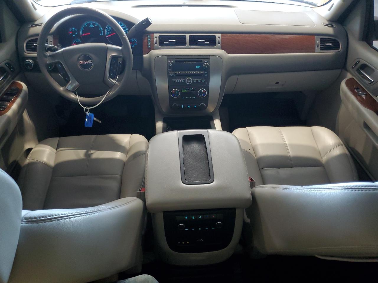 2007 GMC Yukon VIN: 1GKFK13067J129584 Lot: 62888195