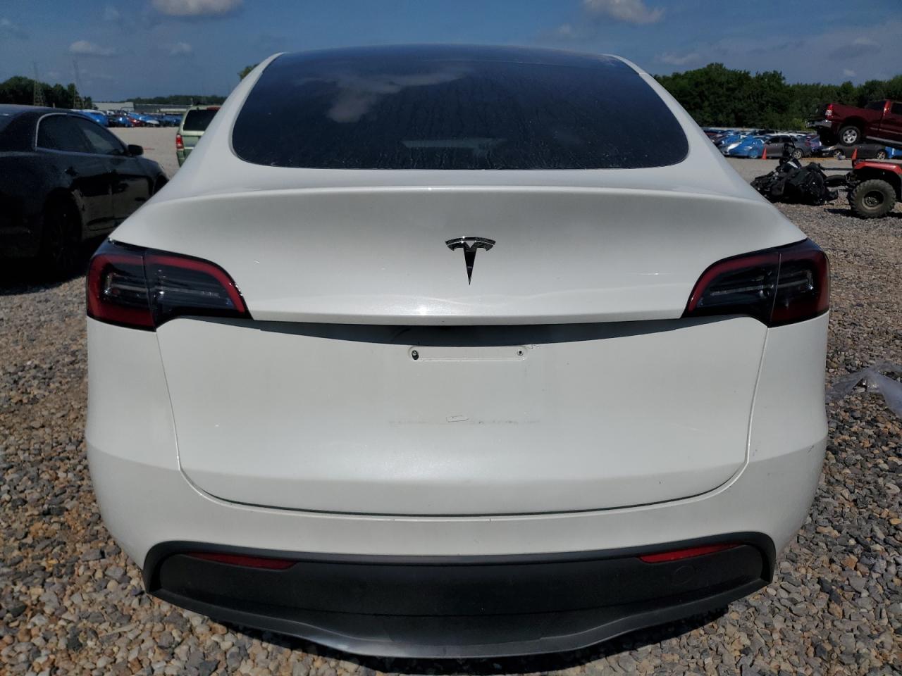 2023 Tesla Model Y VIN: 7SAYGDEE8PF754451 Lot: 64688445