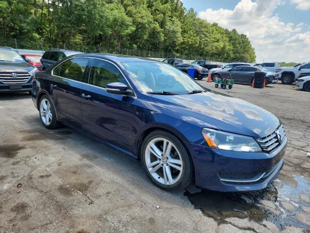  VOLKSWAGEN PASSAT 2014 Granatowy