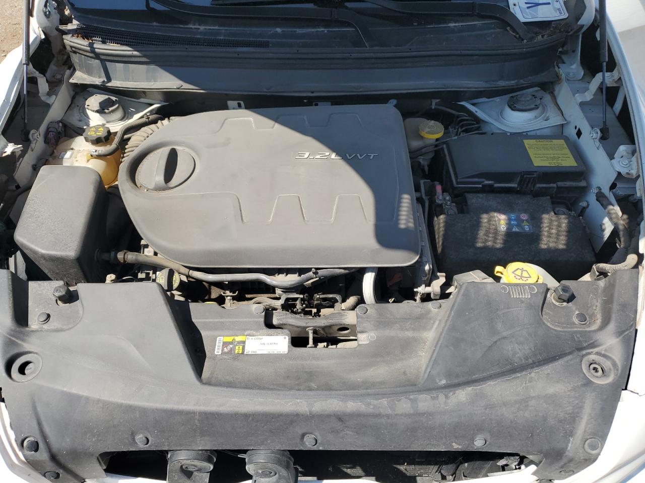 2014 Jeep Cherokee Latitude VIN: 1C4PJMCS8EW142455 Lot: 64837125