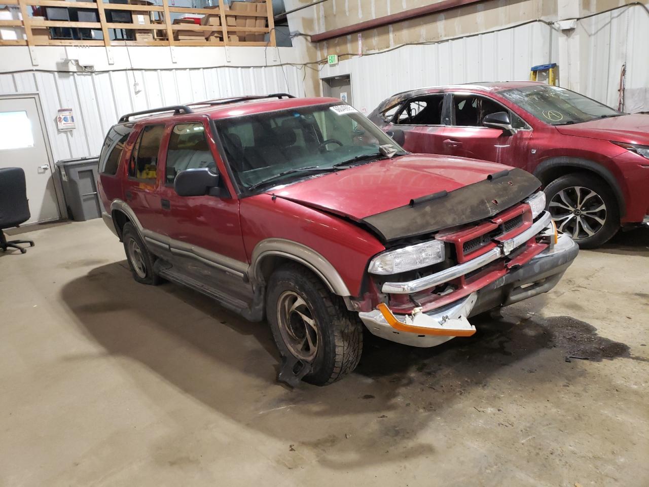 1gndt13w9y2286713 1GNDT13W9Y2286713 2000 Chevrolet Blazer