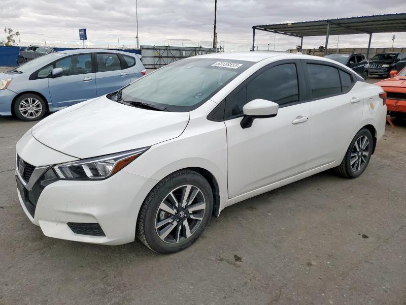 2022 Nissan Versa Sv
