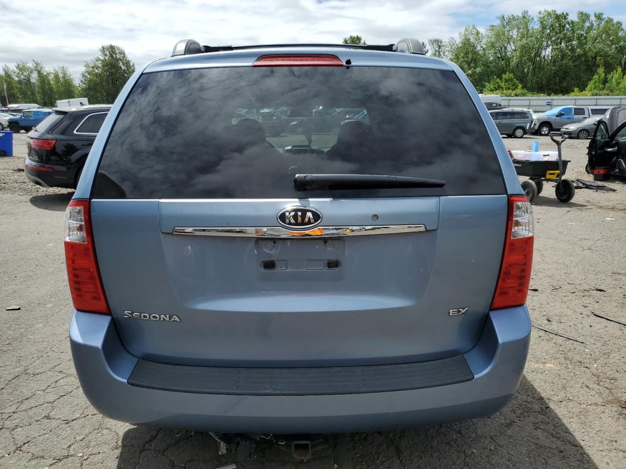 2008 Kia Sedona Ex VIN: KNDMB233886233226 Lot: 64519265