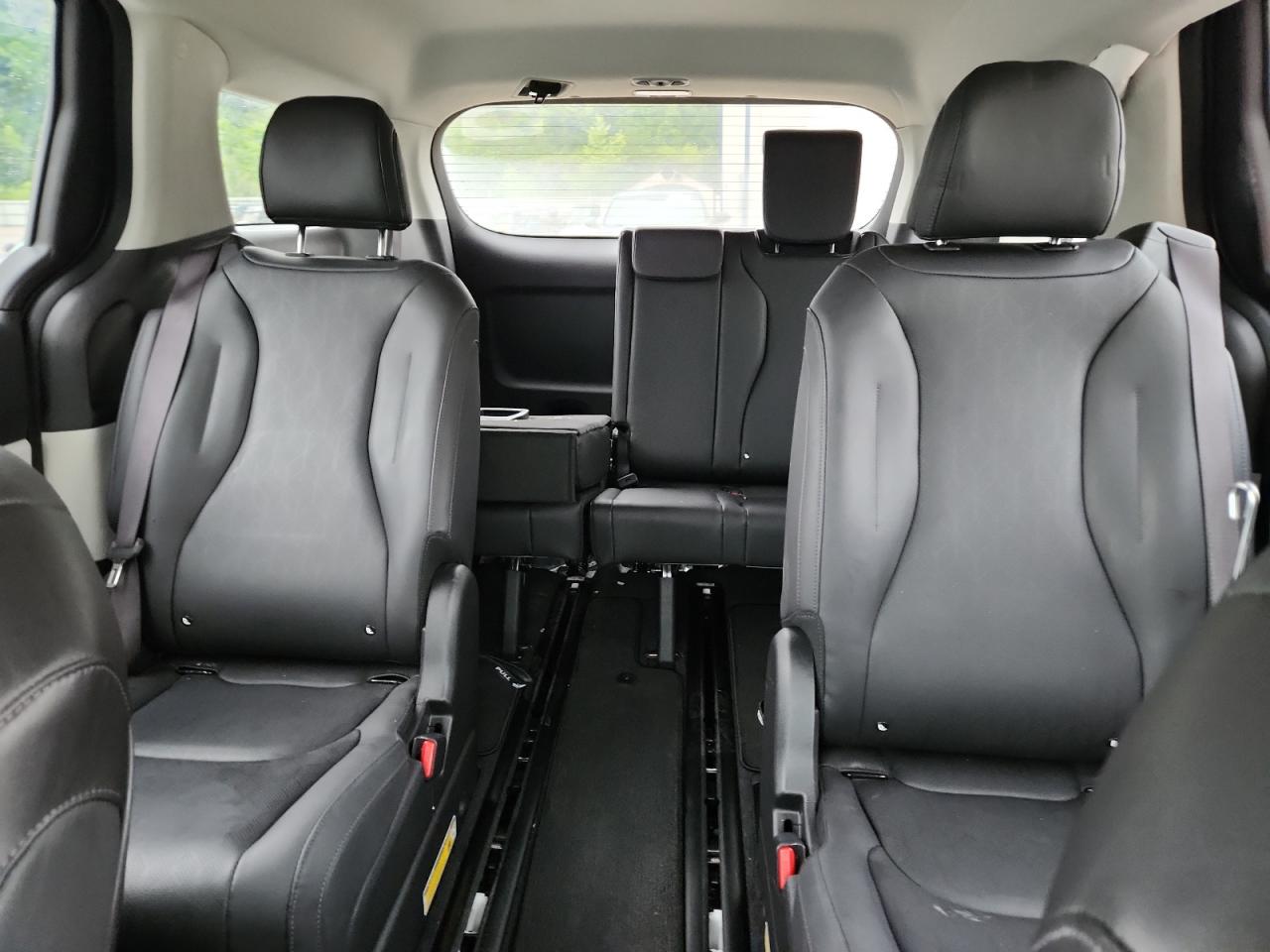 2024 Kia Carnival Lx VIN: KNDNB4H38R6440077 Lot: 63964725
