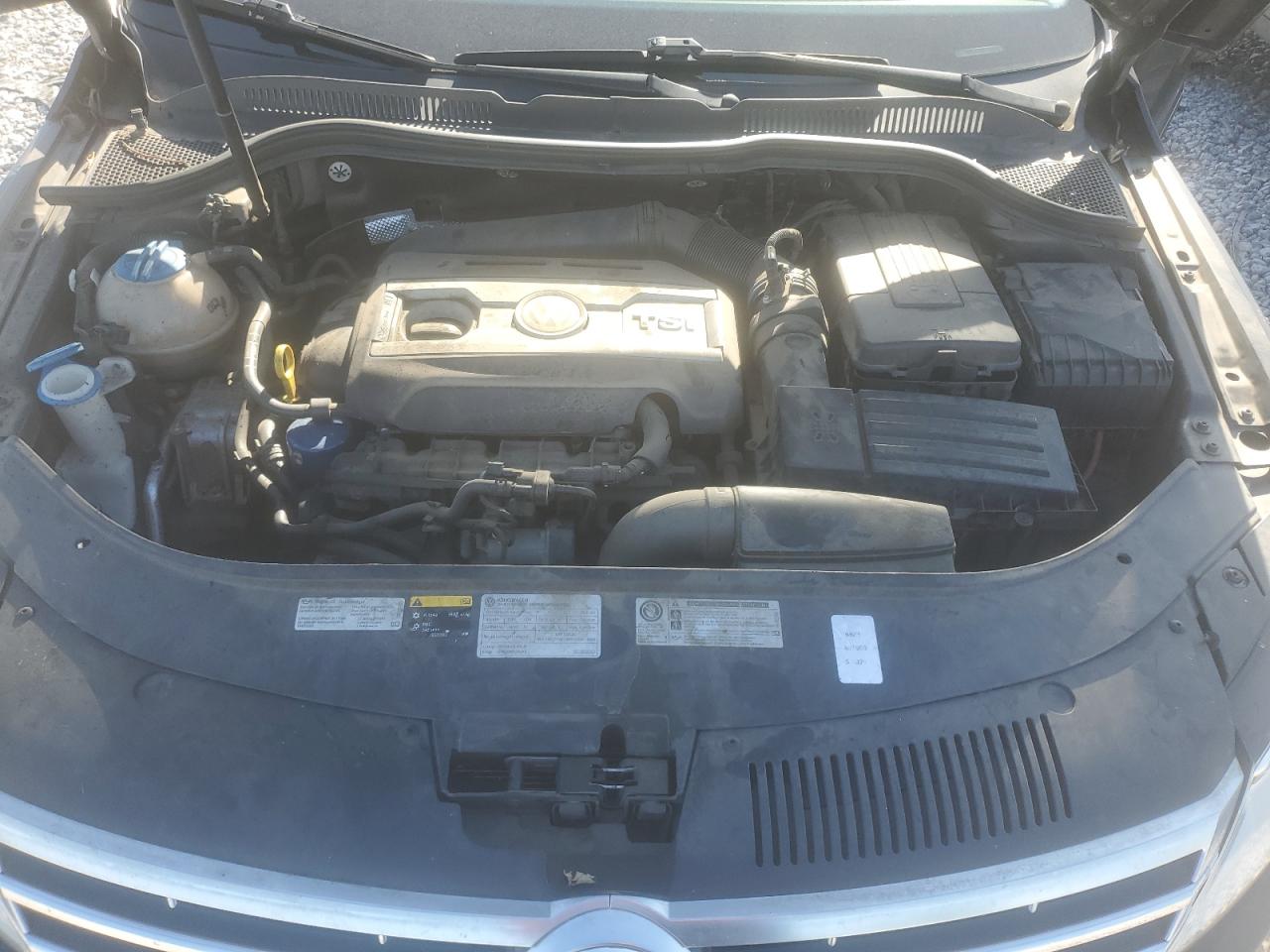 2016 Volkswagen Cc Base VIN: WVWBN7AN5GE505624 Lot: 64287115