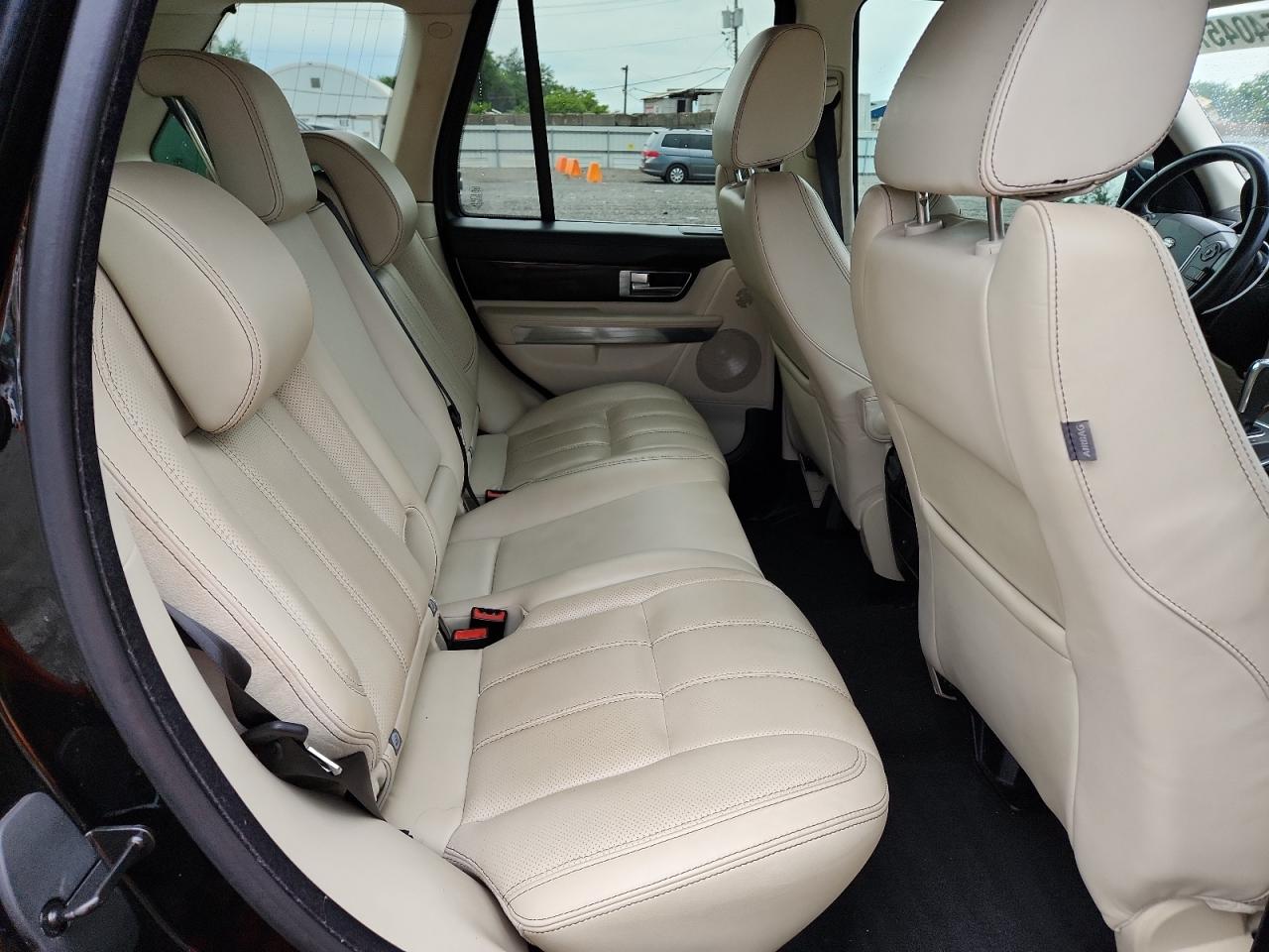 2011 Land Rover Range Rover Sport Lux VIN: SALSK2D4XBA705857 Lot: 65404575