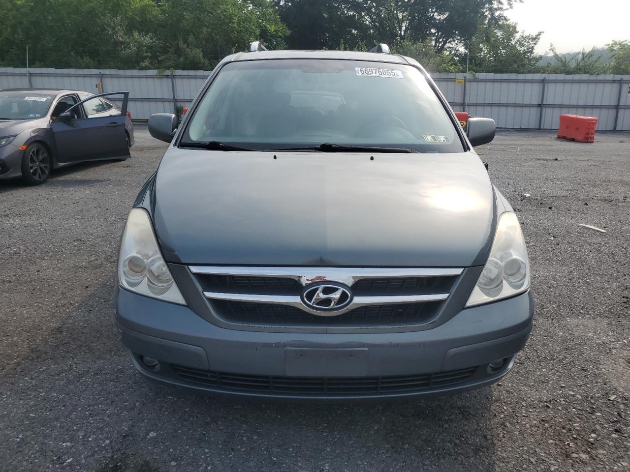 2007 Hyundai Entourage Gls VIN: KNDMC233076038653 Lot: 66976055