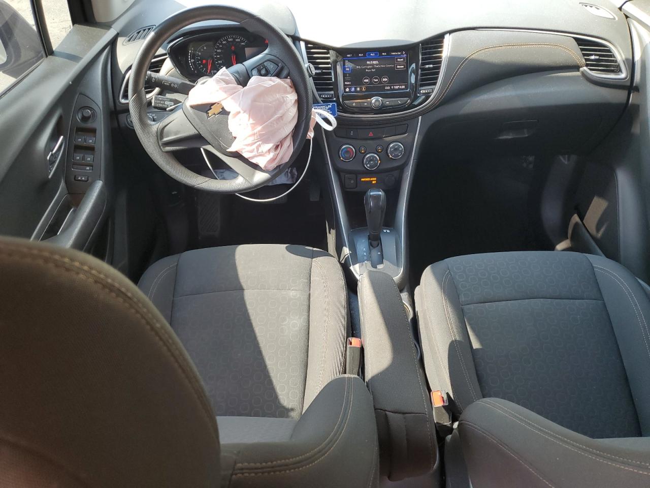 2020 Chevrolet Trax Ls VIN: KL7CJKSB7LB354172 Lot: 66488545