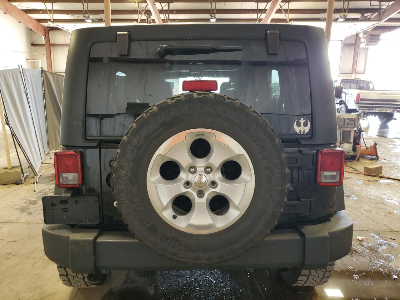 2014 Jeep Wrangler Unlimited Sport VIN: 1C4BJWDG0EL208353 Lot: 63232585