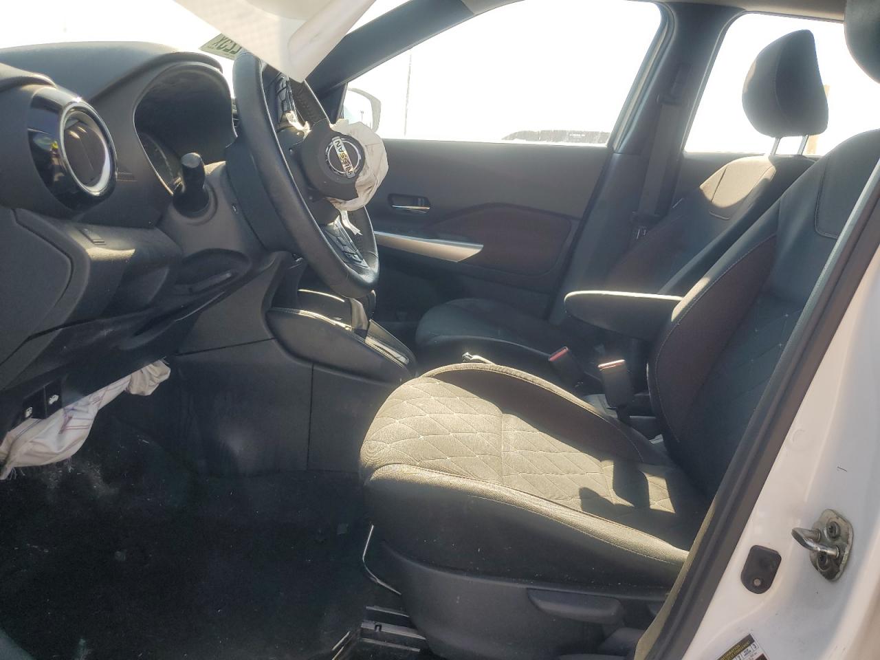 2019 Nissan Kicks S VIN: 3N1CP5CU1KL543953 Lot: 62689225
