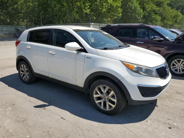  KIA SPORTAGE 2016 Biały
