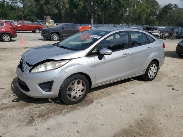  FORD FIESTA 2013 Серебристый