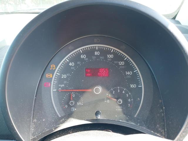 2009 VOLKSWAGEN BEETLE LUN