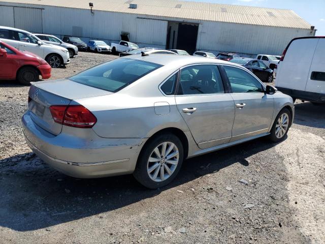  VOLKSWAGEN PASSAT 2012 Silver