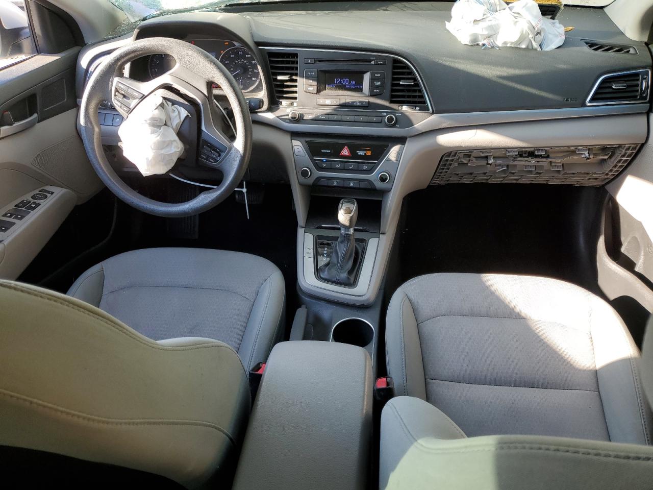 5NPD74LF0HH088924 2017 Hyundai Elantra Se