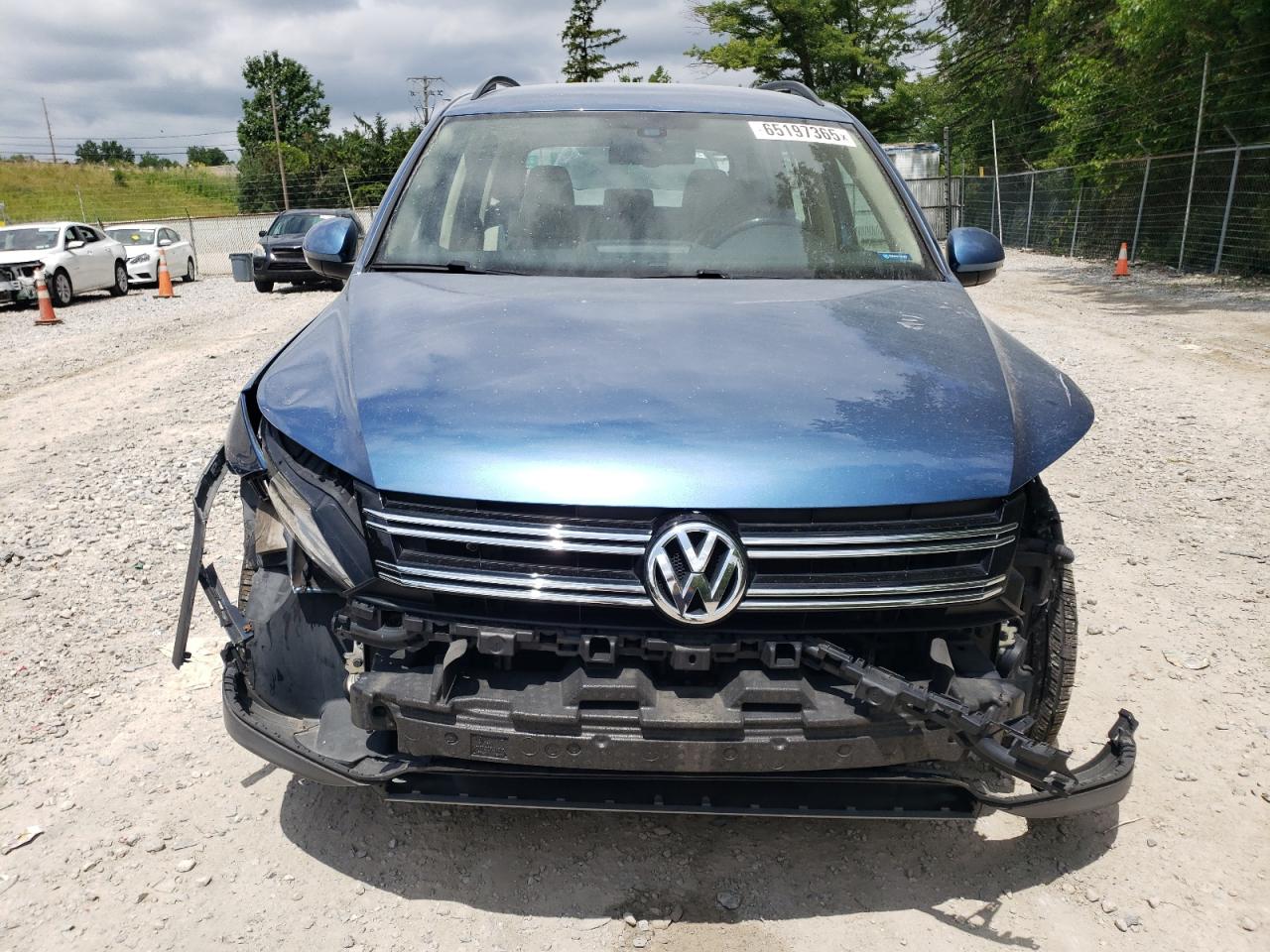 2017 Volkswagen Tiguan S VIN: WVGBV7AX3HK006014 Lot: 65197365