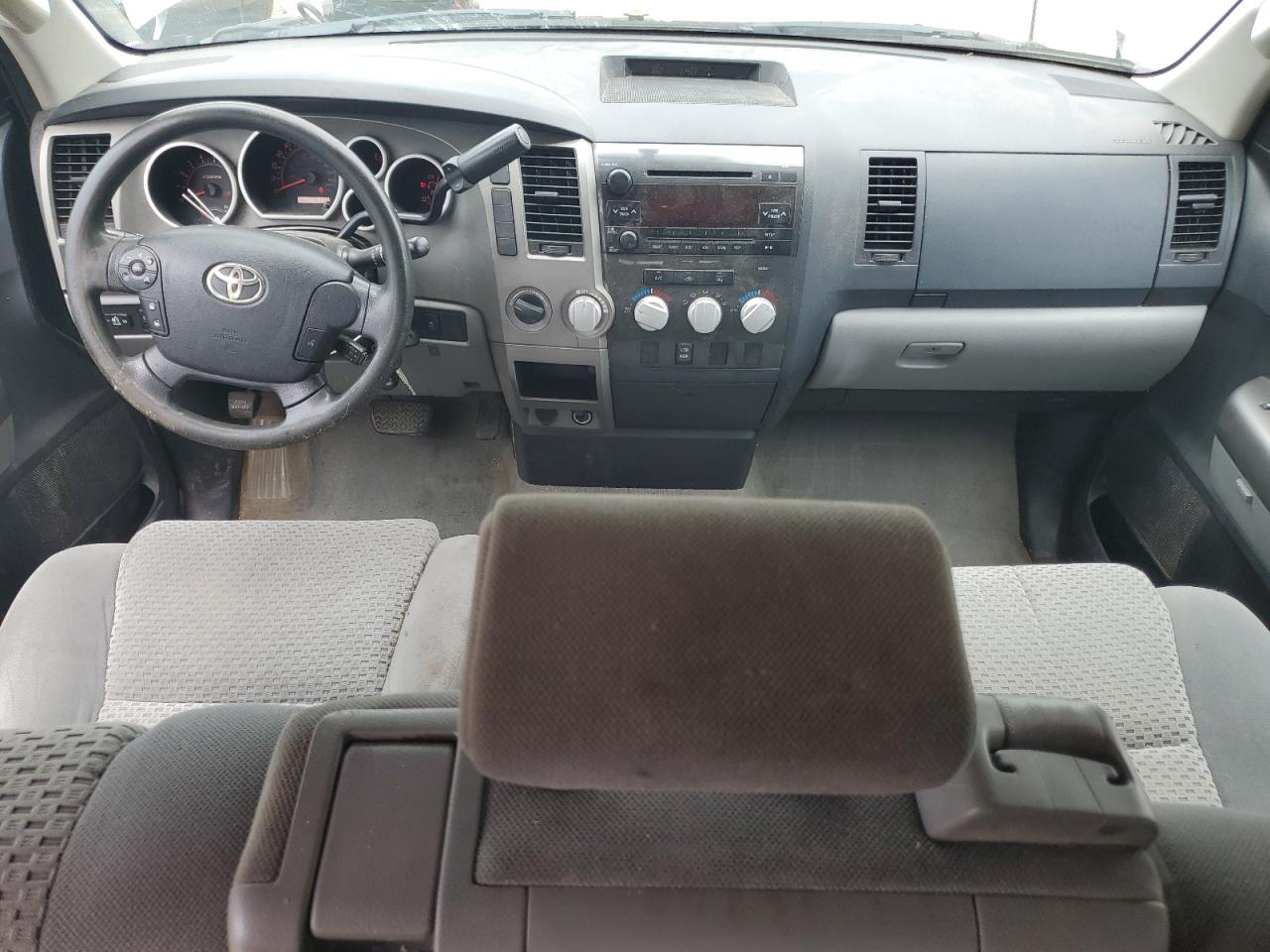 2011 Toyota Tundra Double Cab Sr5 VIN: 5TFUM5F19BX018414 Lot: 64906235