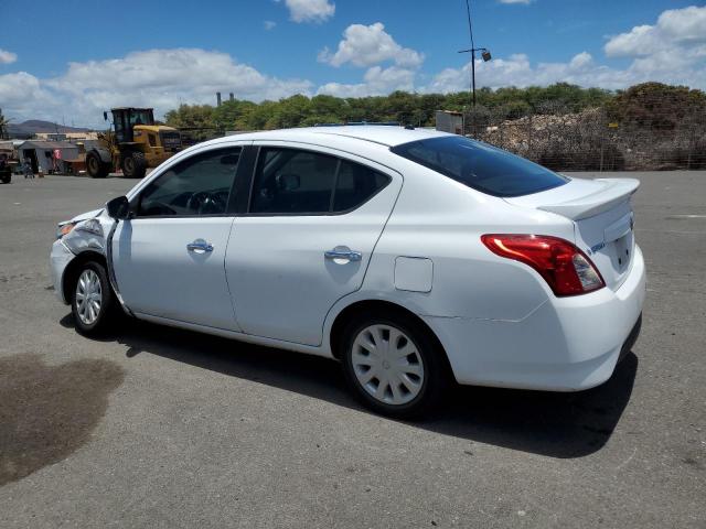  NISSAN VERSA 2019 Белы
