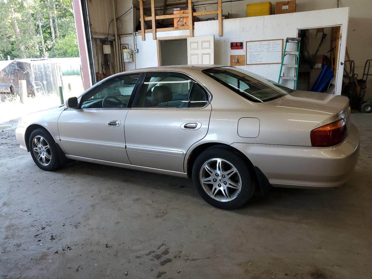 2001 Acura 3.2Tl VIN: 19UUA56641A034480 Lot: 66610155