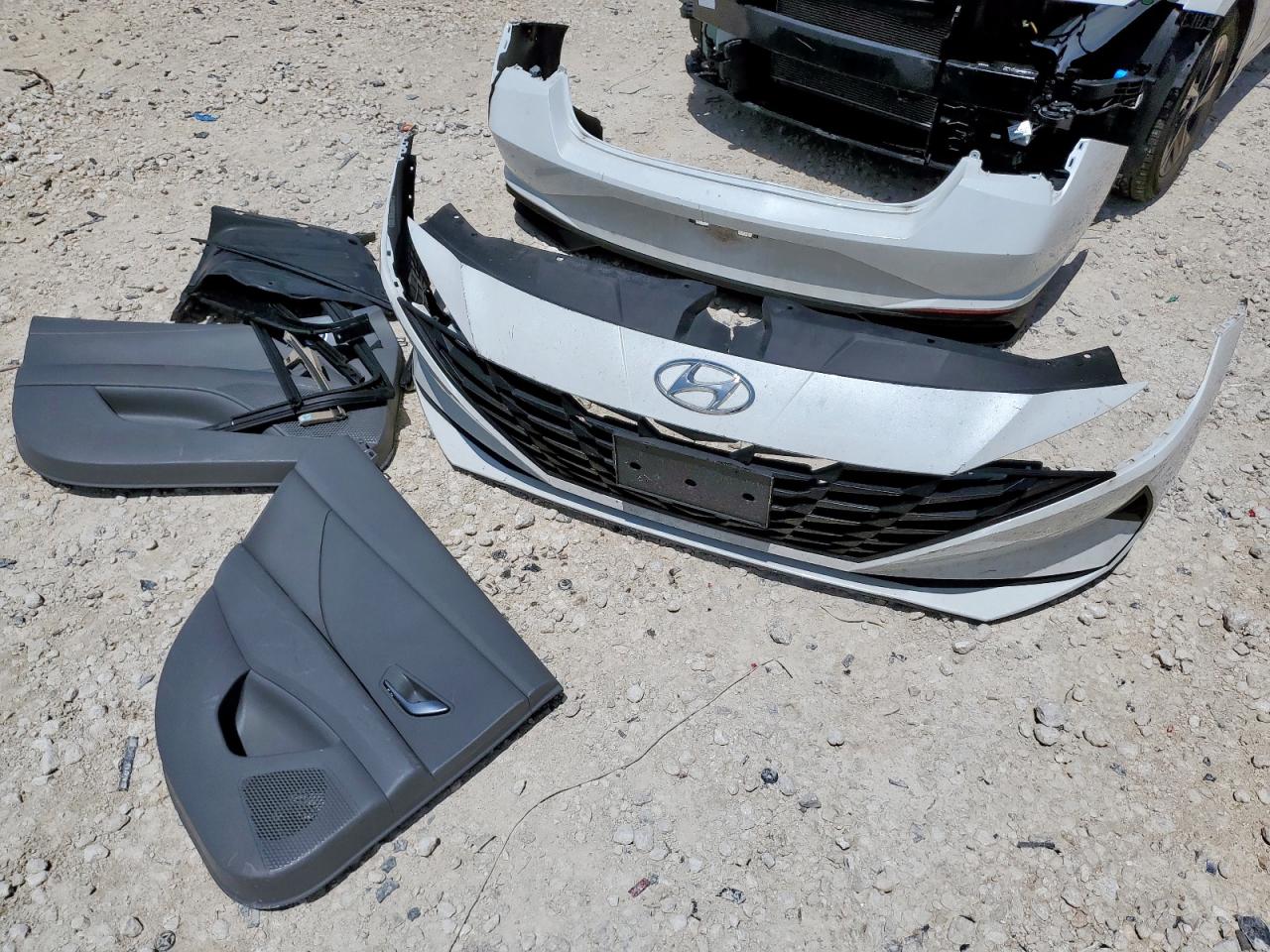 2022 Hyundai Elantra Sel VIN: 5NPLM4AG4NH057543 Lot: 64277075